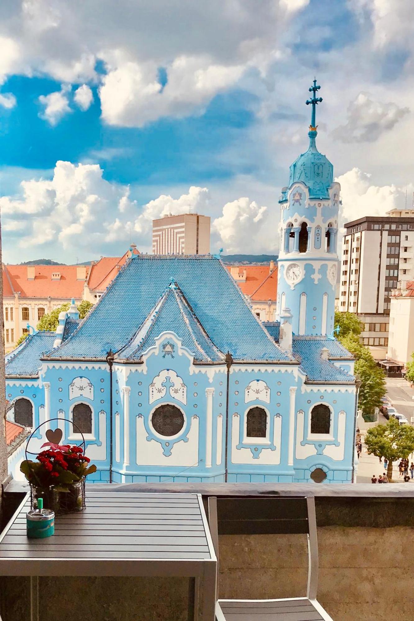 Blue Church Views - Central, Quiet, Bright - 4Th Floor Corner Apartment 125M2 Bratislava Dış mekan fotoğraf