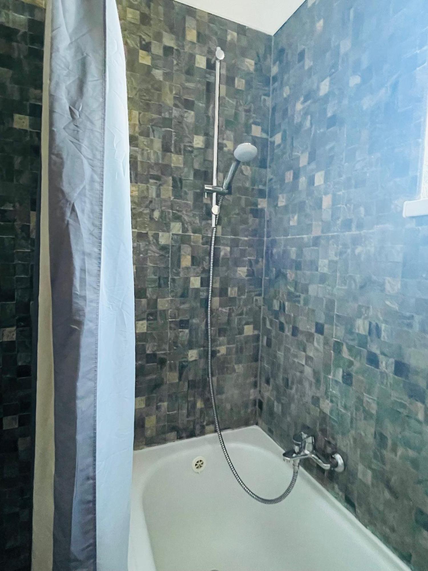 Blue Church Views - Central, Quiet, Bright - 4Th Floor Corner Apartment 125M2 Bratislava Dış mekan fotoğraf