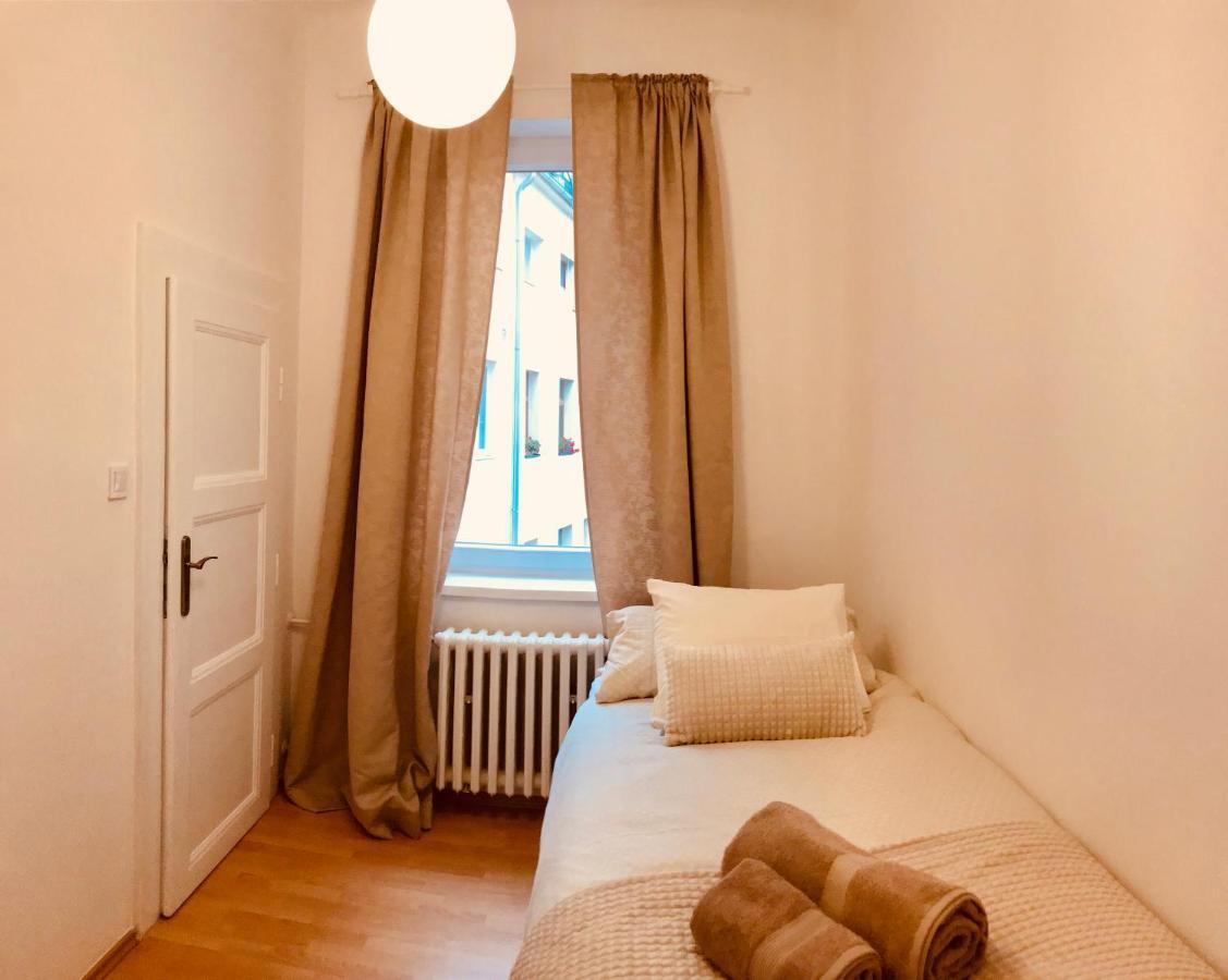 Blue Church Views - Central, Quiet, Bright - 4Th Floor Corner Apartment 125M2 Bratislava Dış mekan fotoğraf